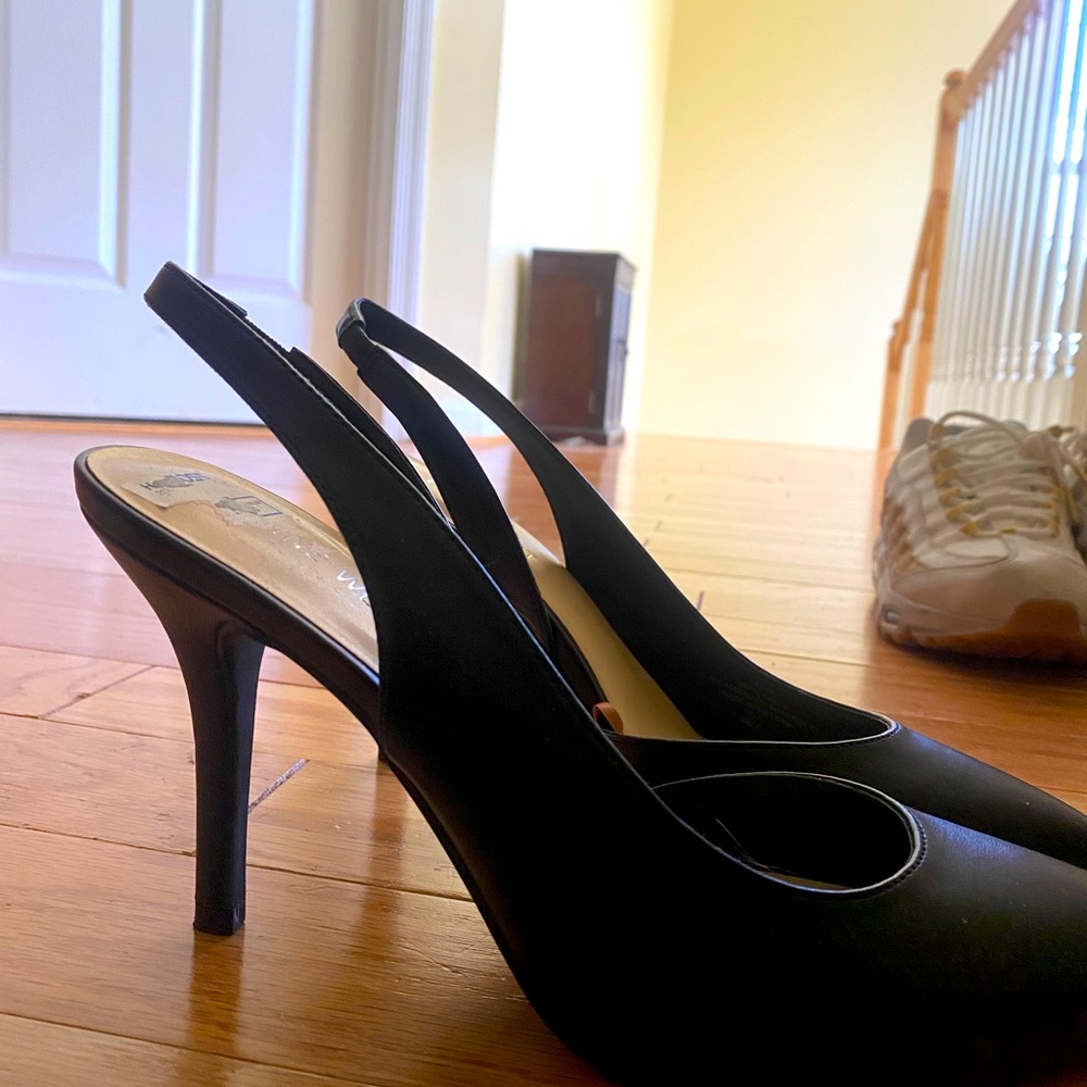 Women’s point toe heels